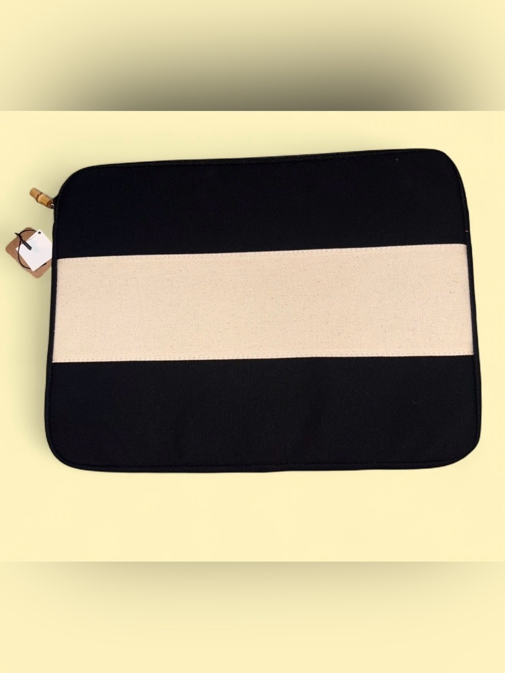 Boutique NWT Minimalist Canvas Laptop Sleeve / Computer Case